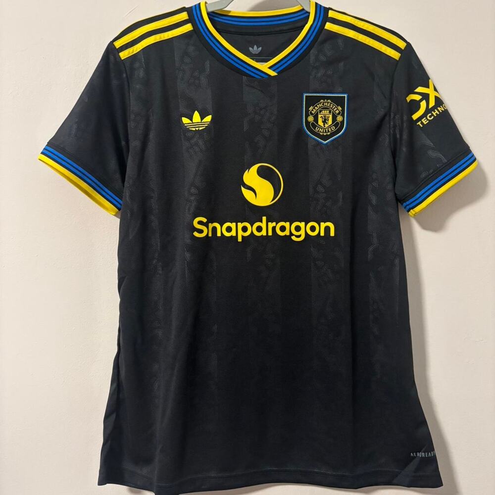 Adidas Manchester united black yellow blue jersey size L women